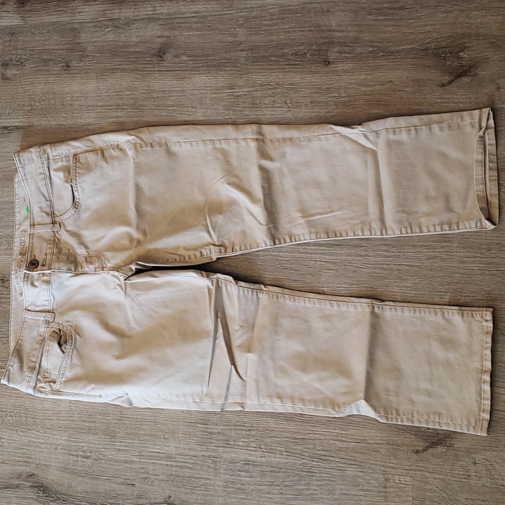 American Eagle Khaki anklets